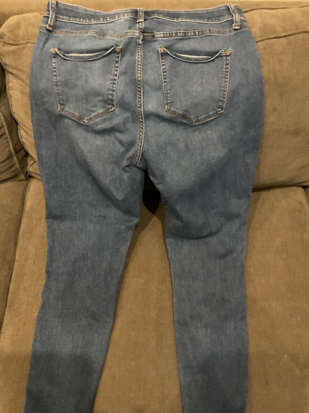 Ava & Viv High Rise Skinny Jeans | Grey Blue Wash | Size 14W | Plus | Like New - Picture 4 of 4